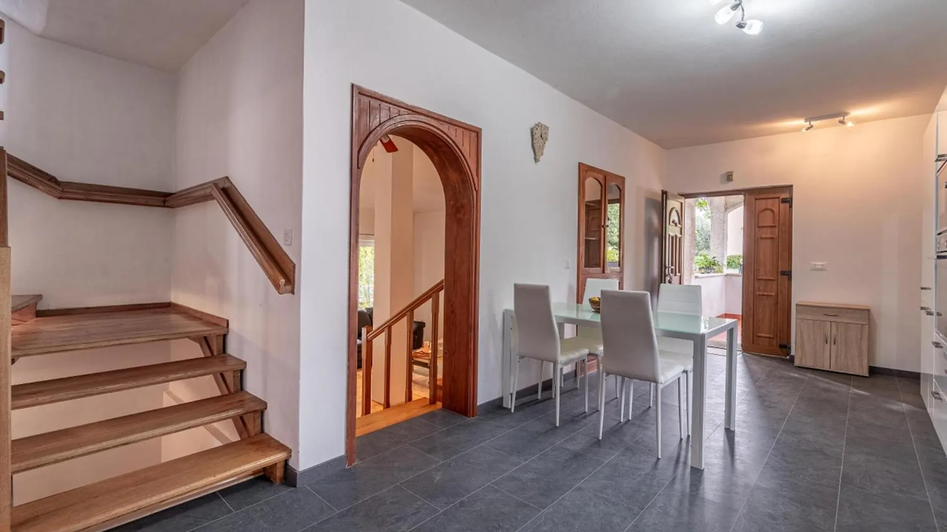 Holiday home 3 Bedroom Cozy Home In Zminj Croatia