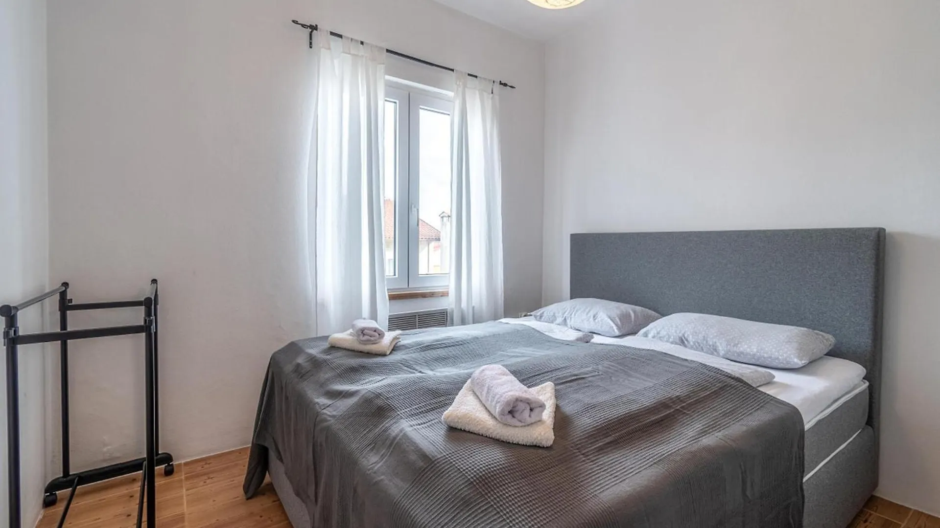 Holiday home 3 Bedroom Cozy Home In Zminj Croatia